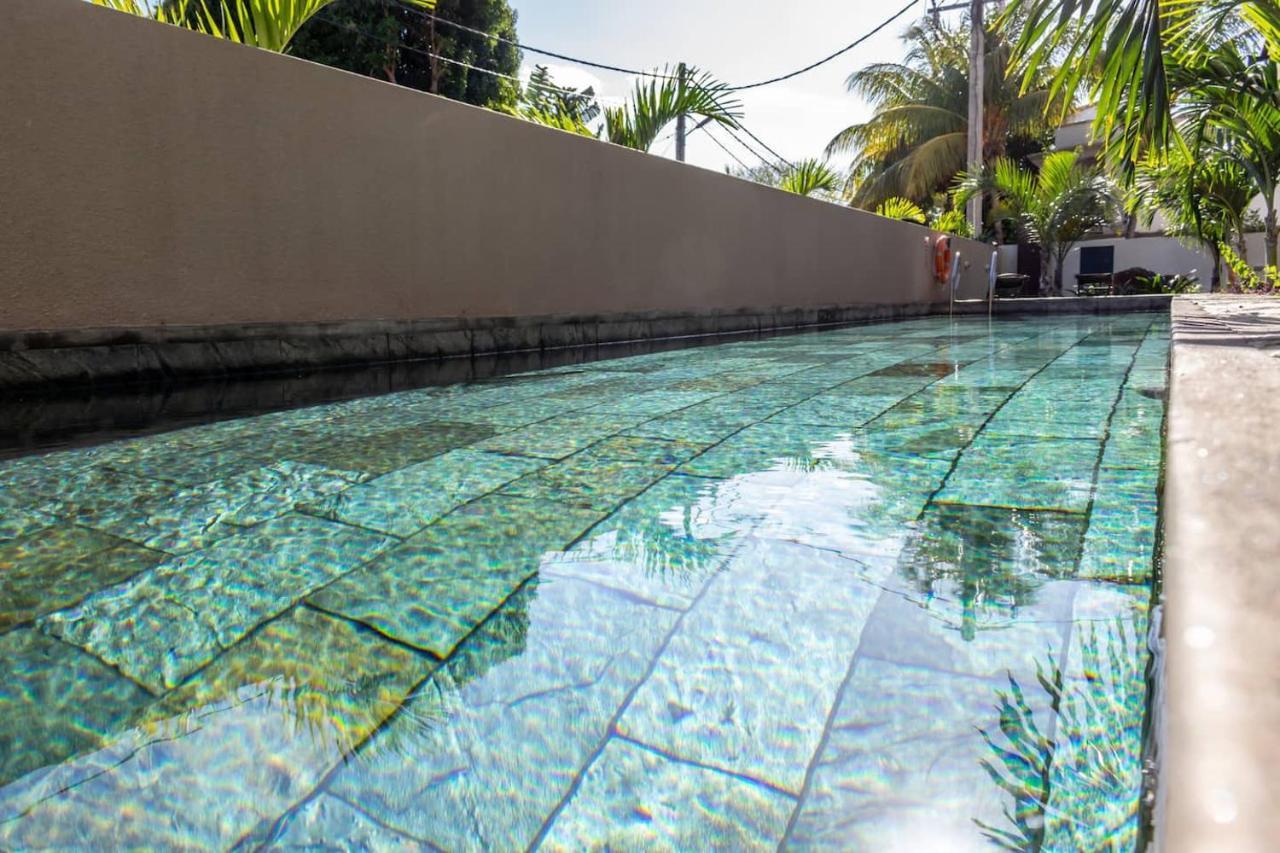 2 Bedroom Flat 15 Mins Walk From Flic En Flac Beach Flic en Flac Exterior foto